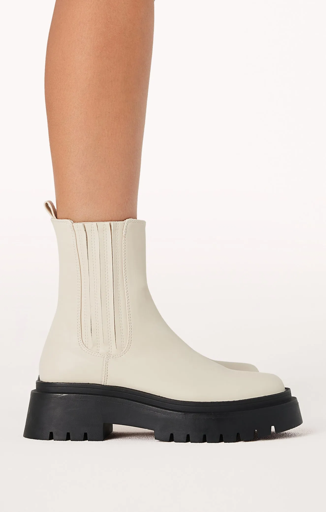 Billini Fraser Boot ~ Bone