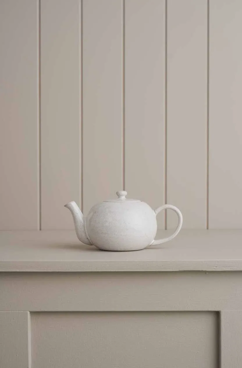 Breakfast in Bed Teapot - Snow