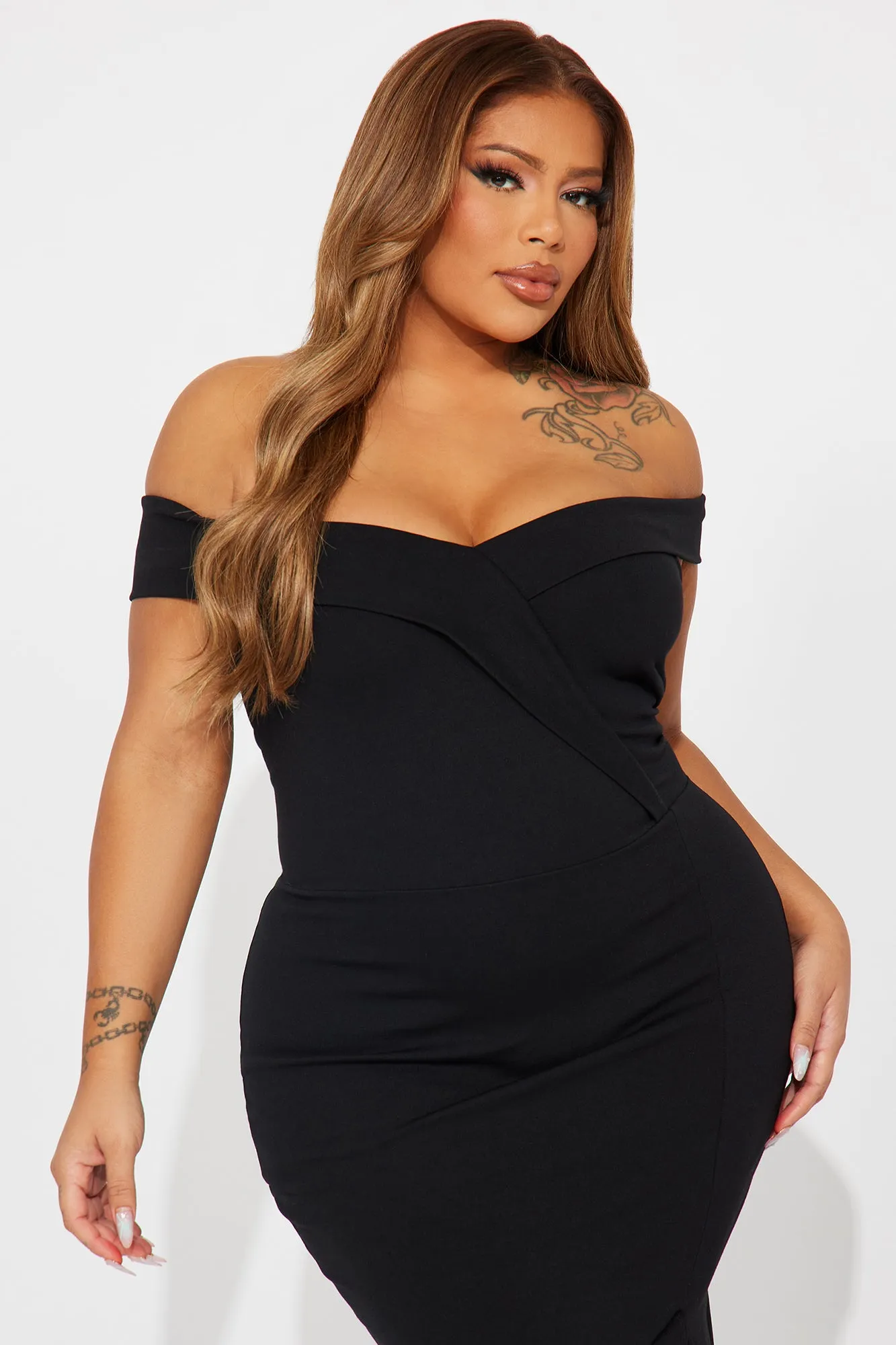 Eloise Off Shoulder Midi Dress - Black