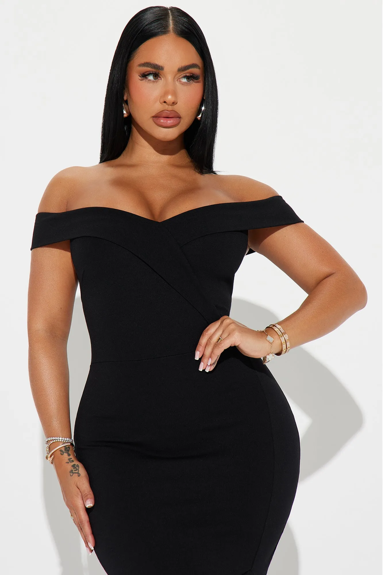 Eloise Off Shoulder Midi Dress - Black