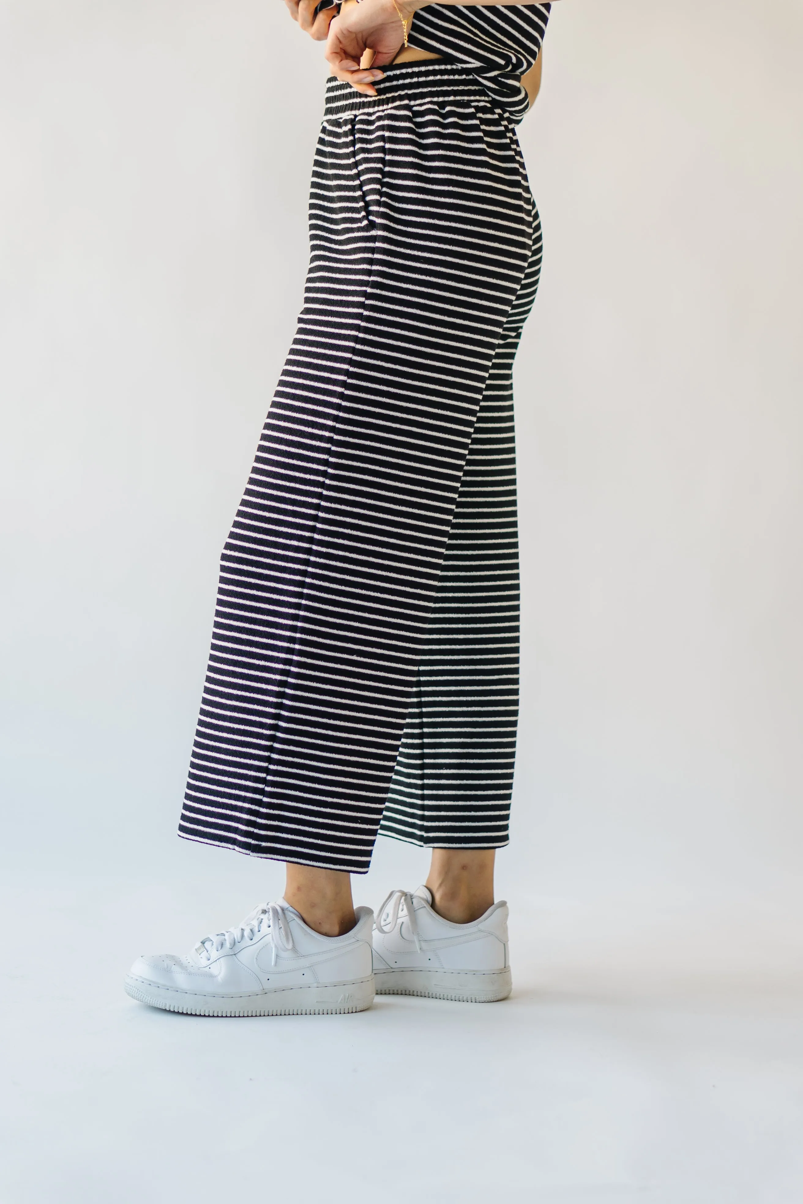 The Ronnie Basic Wide Leg Pant in Black Stripe