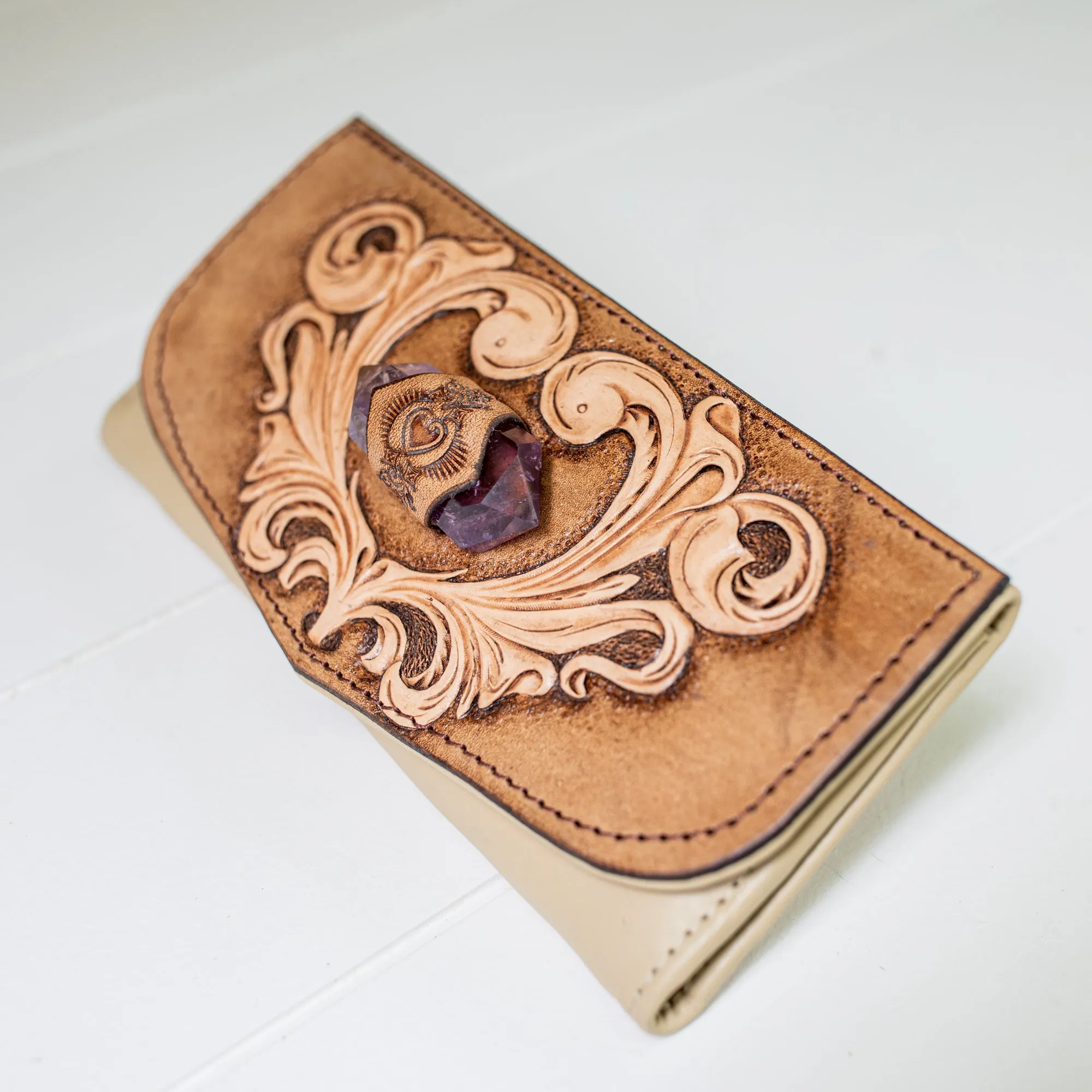 Western Priestess Wallet with Amethyst